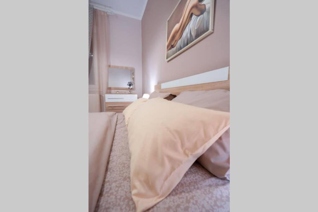 Το Άλλο Σπίτι... Villa Aridaia Bagian luar foto