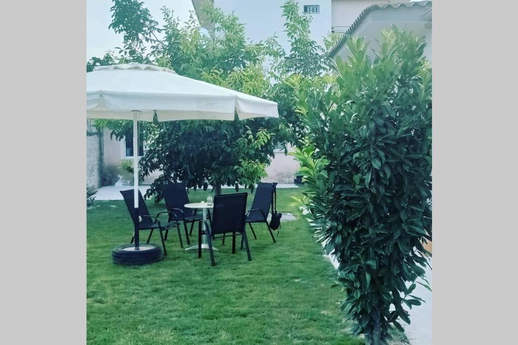 Το Άλλο Σπίτι... Villa Aridaia Bagian luar foto