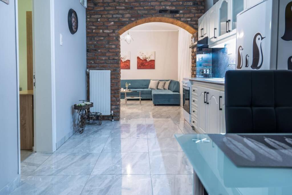 Το Άλλο Σπίτι... Villa Aridaia Bagian luar foto