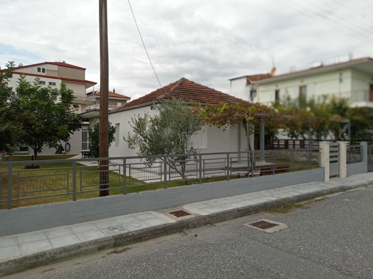 Το Άλλο Σπίτι... Villa Aridaia Bagian luar foto